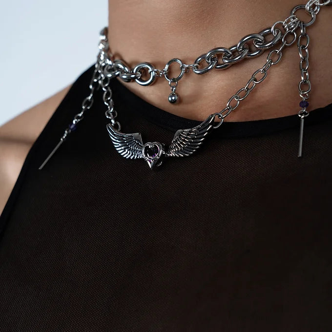 Collier cœur volant et cristaux fait main